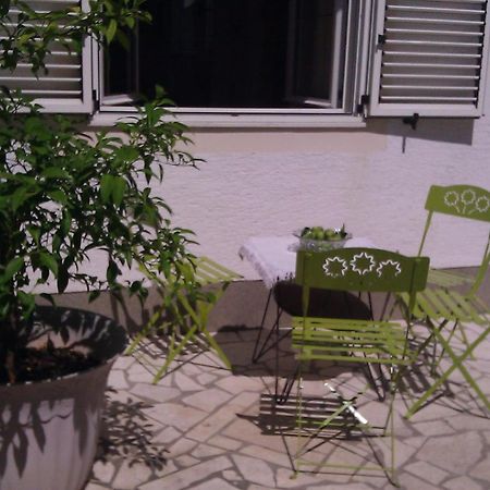 וודיצה Apartments Little Castle מראה חיצוני תמונה